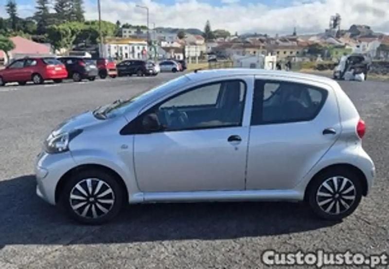Utilisé 2006 Toyota Aygo Citadine | 3 000 € - Image 1/2