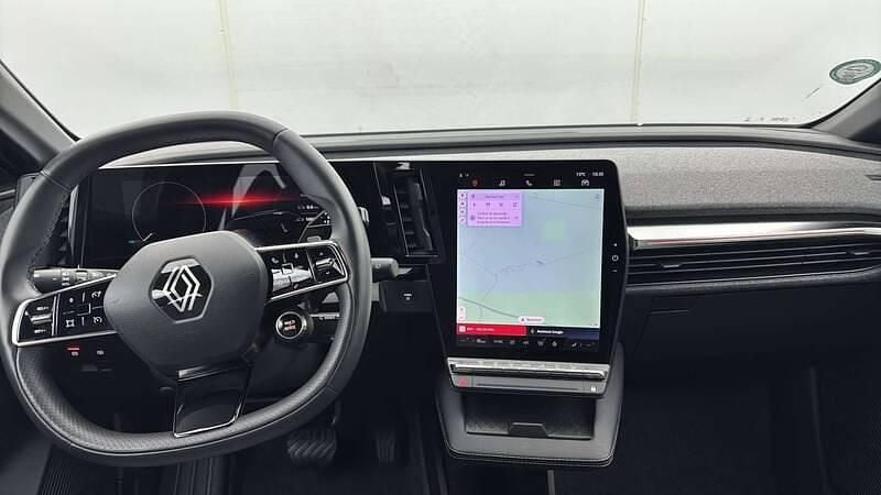 Occasion Renault Megane E-Tech Iconic 161 kW (220 ch) 2023 Rouge Berline