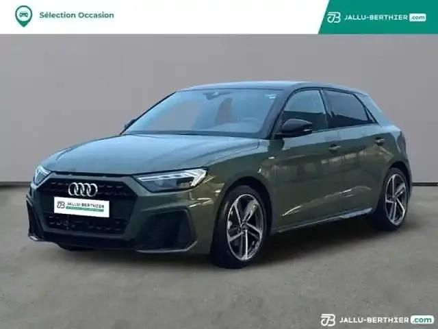 Occasion Audi A1 Sportback S-line plus 116 ch (85 kW) 2025 Vert district métallisé noir mythe métallisé Citadine