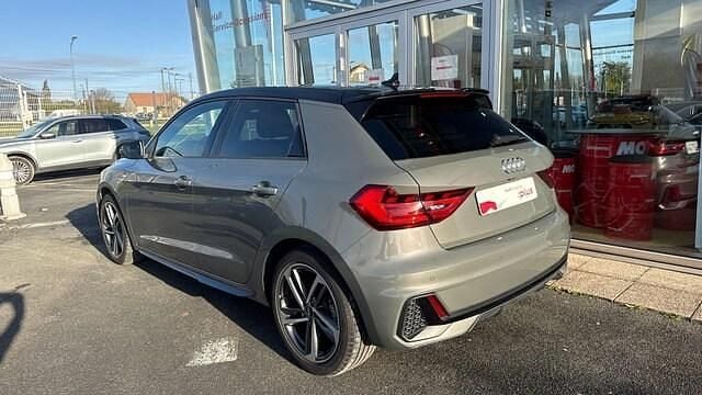 Occasion Audi A1 Sportback S-line plus 116 ch (85 kW) 2025 Gris chronos métallisé noir mythe métallisé Citadine