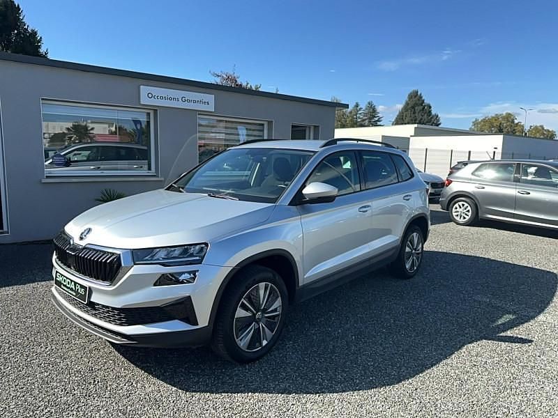 Gris Occasion 2022 Skoda Karoq Ambition SUV | 22 490 € (Bon prix) - Image 1/4