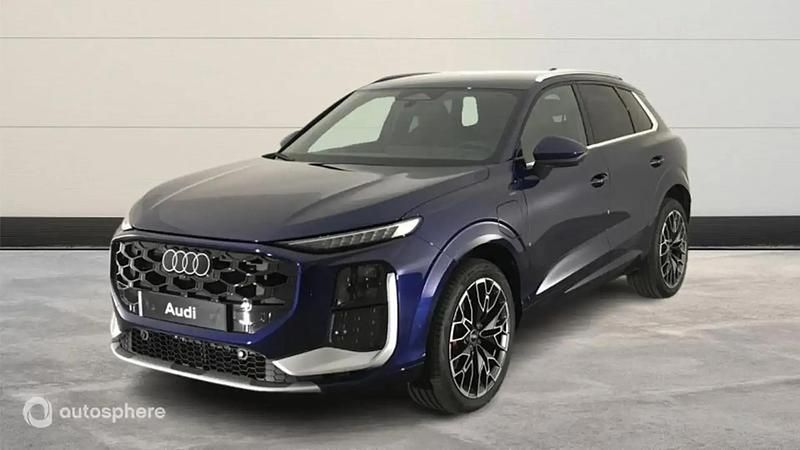 Bleu Nouvelle 2025 Audi Q3 S-Line SUV | 67 990 € - Image 1/4