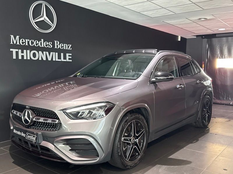 Gris Utilisé 2024 Mercedes GLA200 AMG SUV | 46 490 € (Prix juste) - Image 1/3