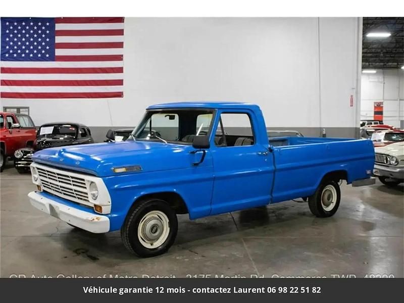 Bleu Occasion 1968 Ford V8 SUV | 17 881 € - Image 1/4