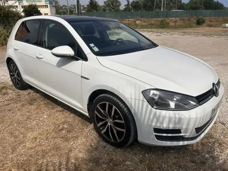 Utilisé 2014 VW Golf VII Cup Berline | 16 900 € (Prix juste) - Image 1/4