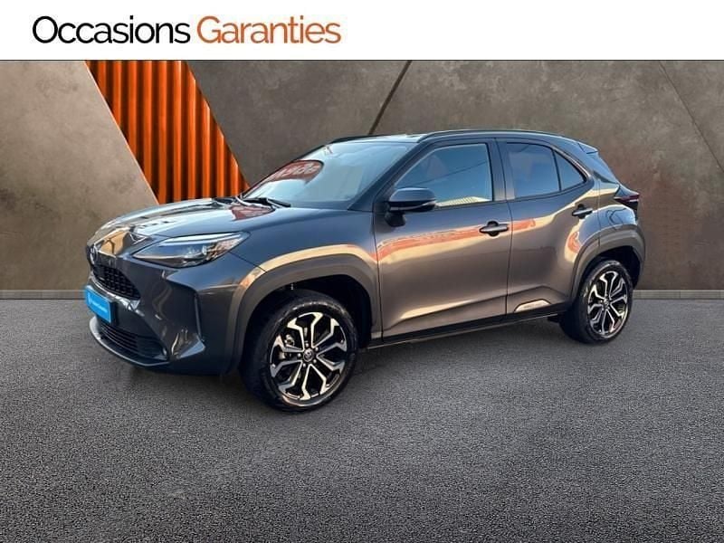 Gris atlas métallisé Occasion 2024 Toyota Yaris Cross Design SUV | 24 900 € (Prix juste) - Image 1/4