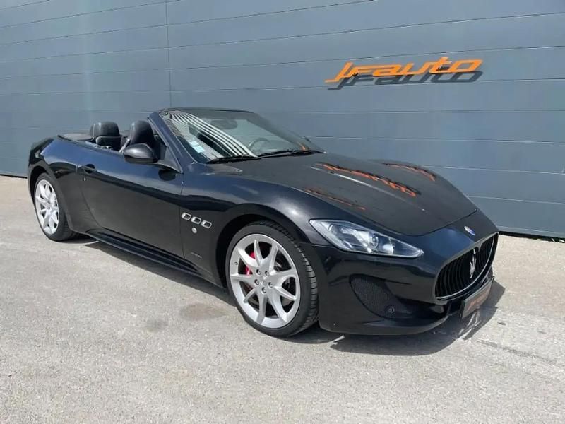 Noir Utilisé 2015 Maserati GranCabrio Cabriolet | 99 000 € - Image 1/4