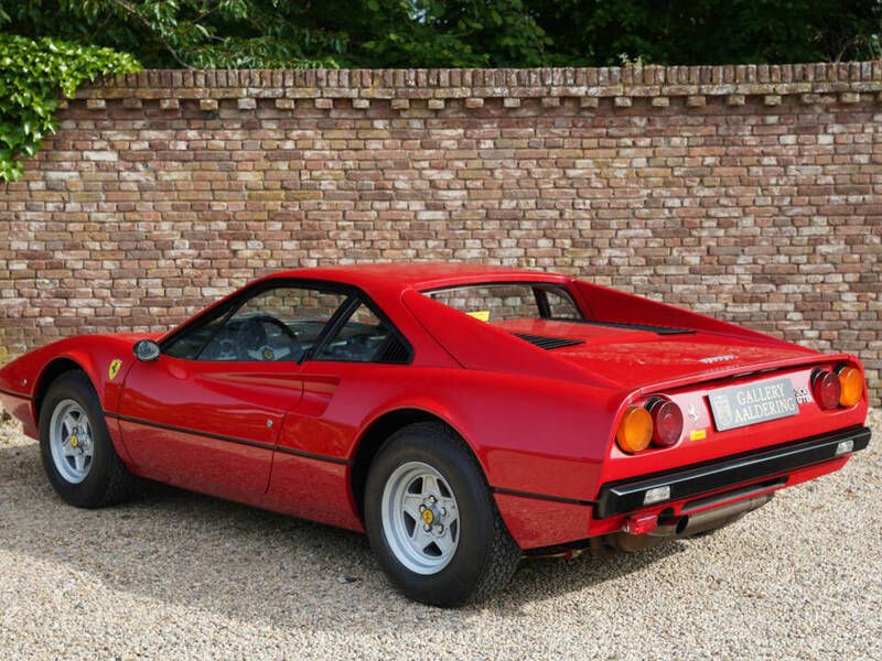 Rouge Utilisé 1977 Ferrari 308 Coupé | 169 500 € - Image 1/4