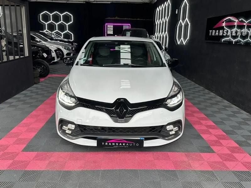 Occasion Renault Clio IV Trophy 220 ch (161 kW) 2016 Blanc Citadine