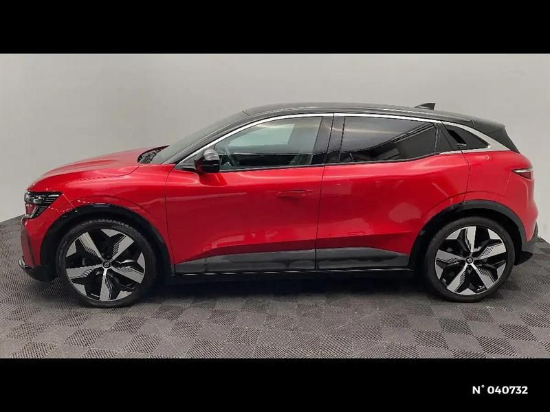Occasion Renault Megane E-Tech Techno 161 kW (220 ch) 2022 Rouge Berline