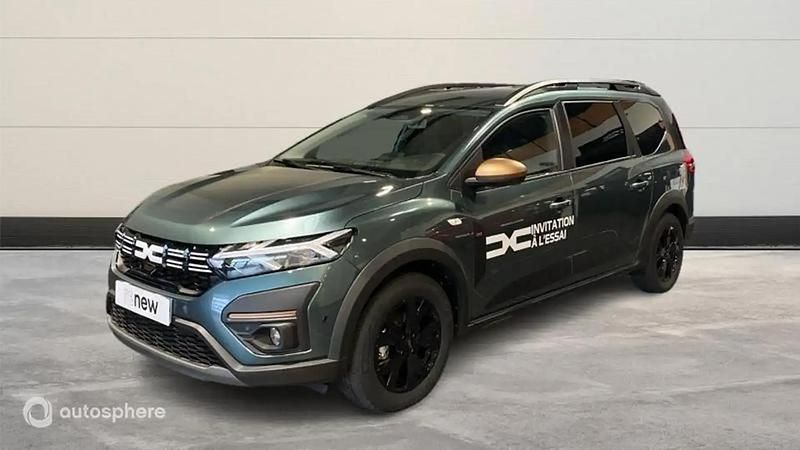 Vert Utilisé 2025 Dacia Jogger Extreme Monospace | 26 290 € (Prix juste) - Image 1/4