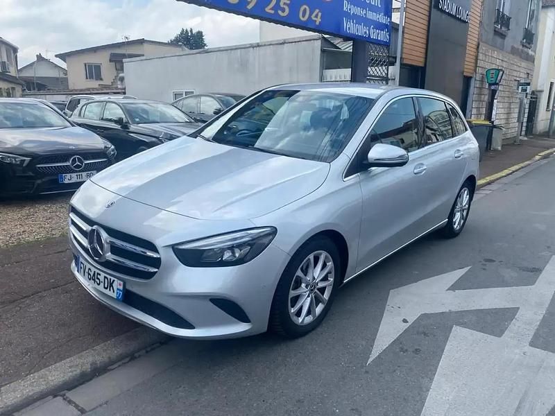 Gris Utilisé 2019 Mercedes B180 Business Monospace | 17 500 € (Prix cher) - Image 1/4
