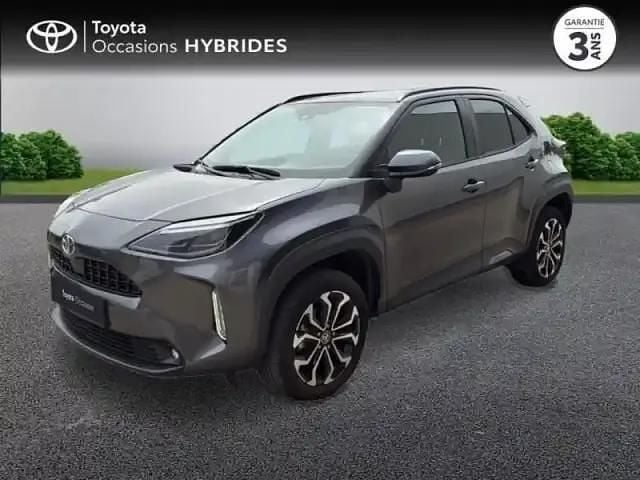 Gris atlas (m) Occasion 2024 Toyota Yaris Cross Design SUV | 24 200 € (Prix juste) - Image 1/4