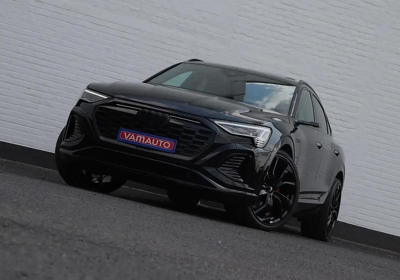 Noir Utilisé 2023 Audi Q8 e-tron S-Line SUV | 60 950 € (Prix assez cher) - Image 1/4