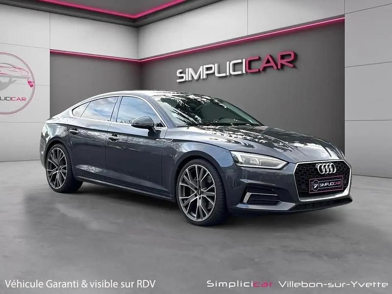 Gris Utilisé 2017 Audi A5 Design Coupé | 28 980 € - Image 1/4