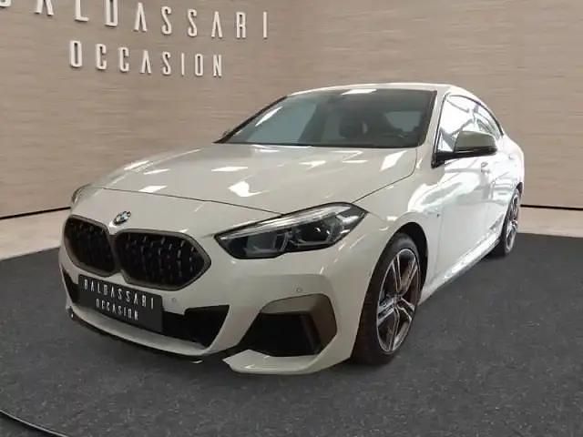 Blanc Utilisé 2021 BMW M235 Efficient Dynamics Coupé | 35 490 € - Image 1/3