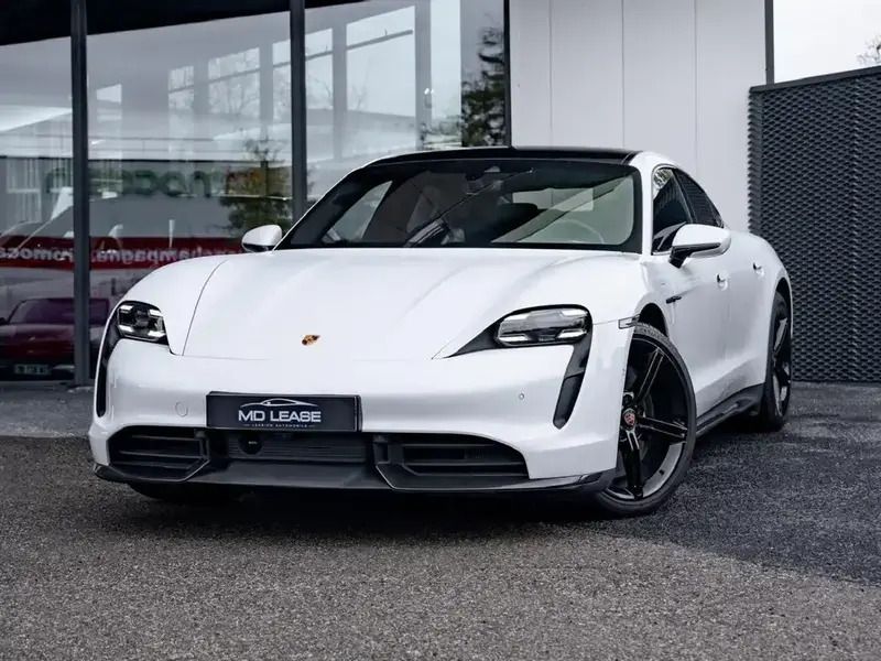 Blanc Utilisé 2020 Porsche Taycan Turbo S Berline | 140 000 € - Image 1/4