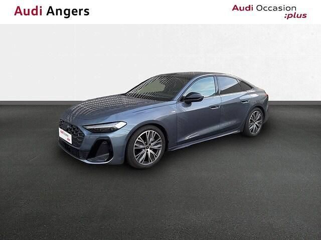 Bleu horizon métallisé Utilisé 2025 Audi A5 Design Berline | 59 990 € - Image 1/4