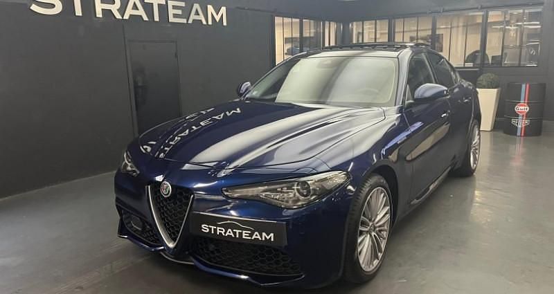 Utilisé 2018 Alfa Romeo Giulia Veloce Berline | 24 990 € - Image 1/4