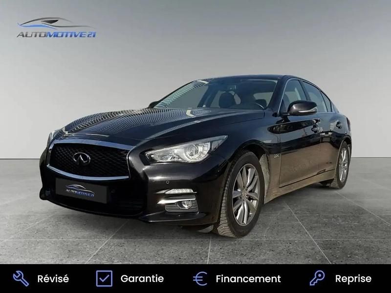 Noir Utilisé 2014 Infiniti Q50 Premium Berline | 10 990 € - Image 1/4