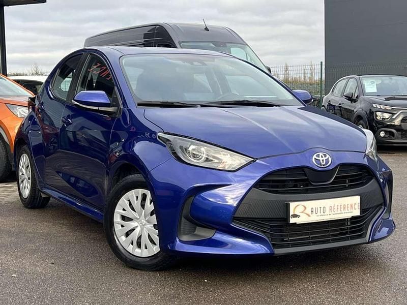 Occasion Toyota Yaris 69 ch (50 kW) 2023 Bleu Berline