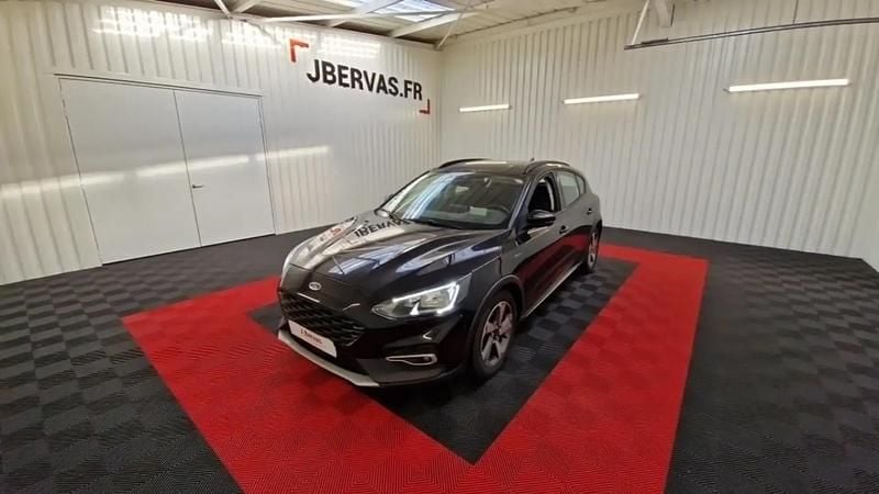 Noir Utilisé 2022 Ford Focus Business Edition Berline | 16 990 € (Prix juste) - Image 1/4