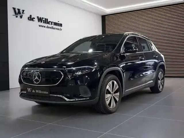 Noir Utilisé 2021 Mercedes EQA250 SUV | 29 900 € - Image 1/4