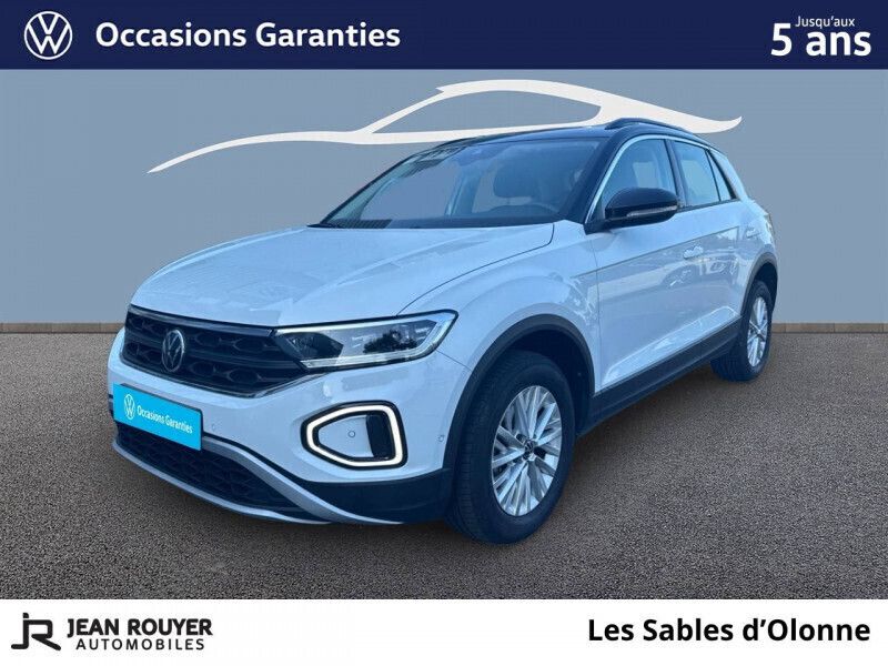Blanc Utilisé 2024 VW T-Roc Life SUV | 25 990 € (Prix assez cher) - Image 1/4