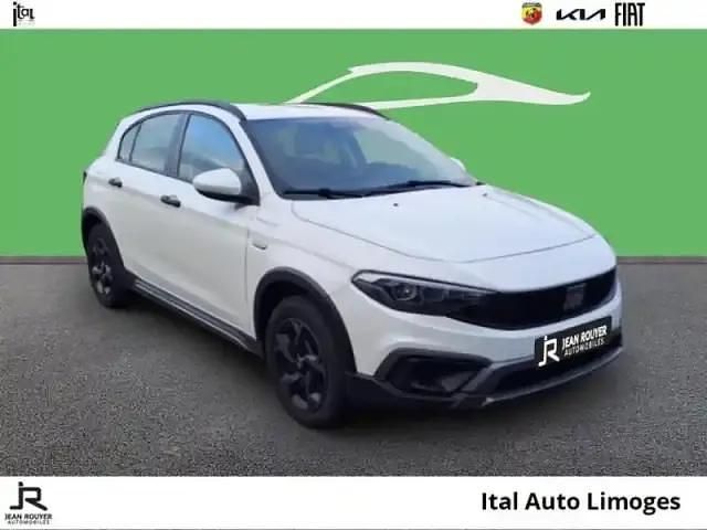 Occasion Fiat Tipo Cross 131 ch (96 kW) 2022 Blanc Berline