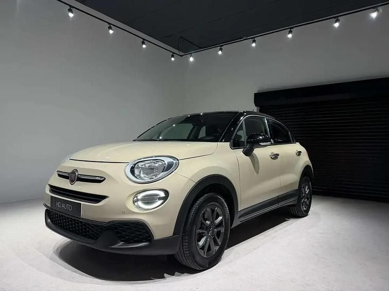 Beige Utilisé 2020 Fiat 500X Club SUV | 12 990 € (Prix juste) - Image 1/4