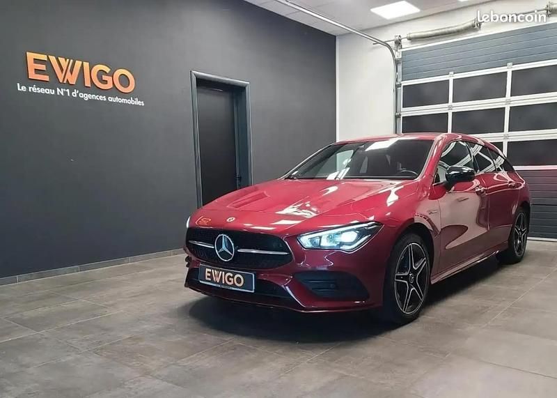 Rouge Utilisé 2021 Mercedes CLA250e AMG line Berline | 29 990 € (Bon prix) - Image 1/4