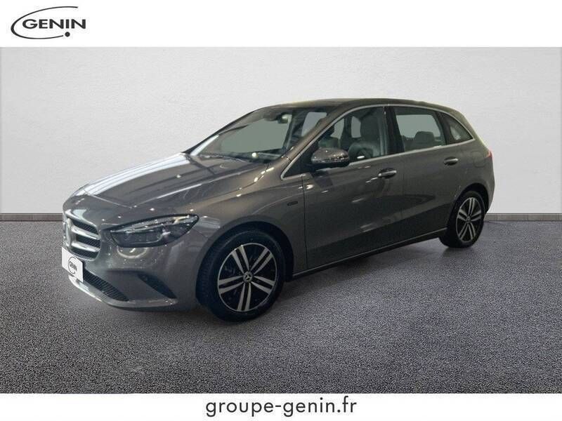 Gris Utilisé 2020 Mercedes B250 Monospace | 29 400 € (Prix juste) - Image 1/3