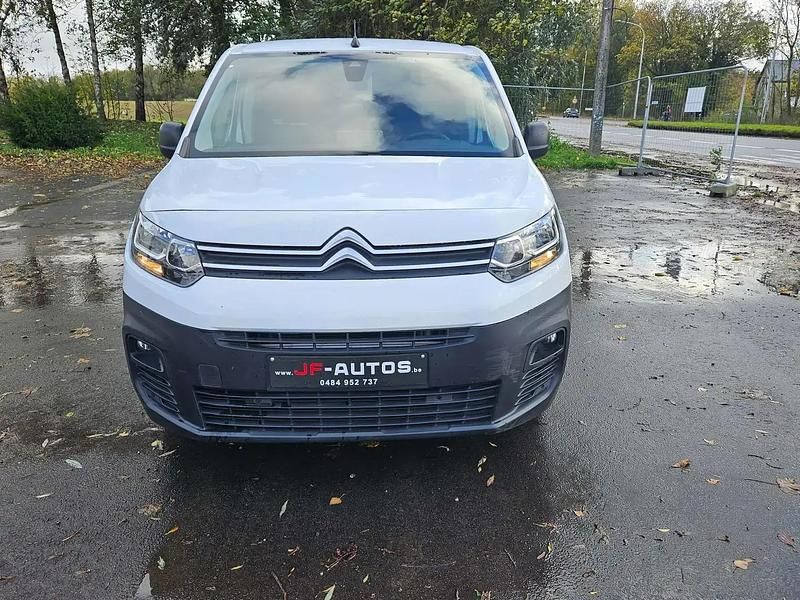 Blanc Utilisé 2020 Citroën Berlingo Van | 11 900 € (Super prix) - Image 1/4