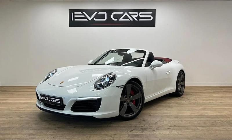 Blanc Utilisé 2016 Porsche 991 Chrono Cabriolet | 122 990 € (Prix juste) - Image 1/4