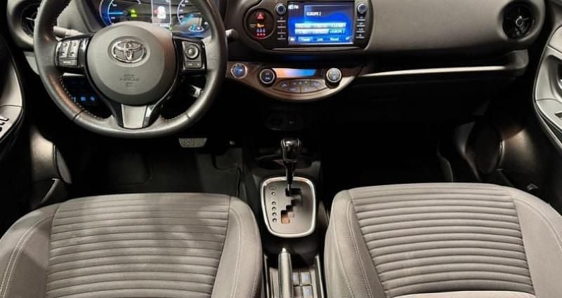 Occasion Toyota Yaris Hybrid 100 ch (73 kW) 2017 Citadine