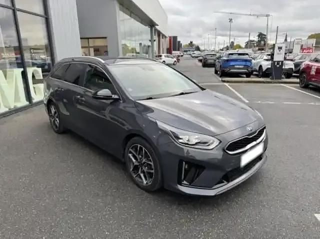 Gris eclipse métallisé Utilisé 2021 Kia Ceed Sportswagon GT-Line Break | 21 490 € - Image 1/4