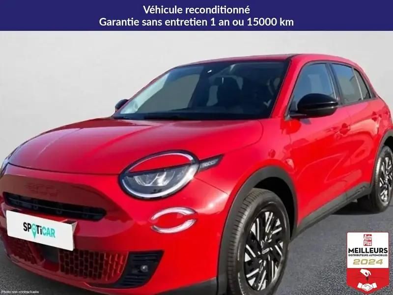 Rouge Utilisé 2023 Fiat 600 Red Berline | 28 450 € (Prix cher) - Image 1/4