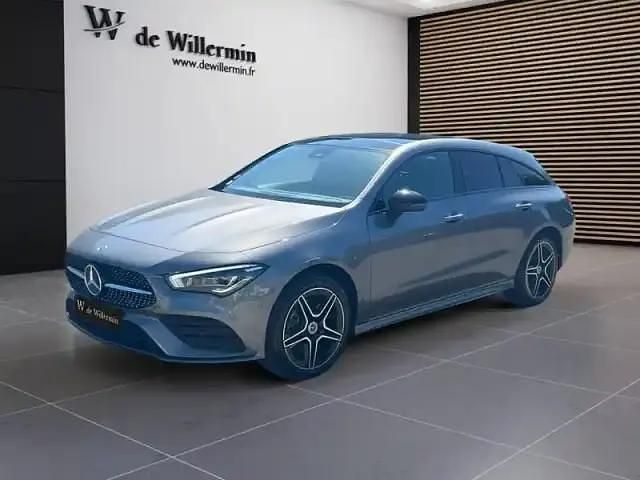 Gris montagne métallisé Utilisé 2024 Mercedes CLA250 Shooting Brake Break | 41 490 € - Image 1/4