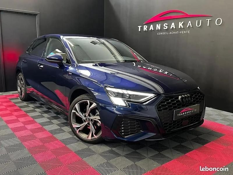 Bleu Utilisé 2023 Audi A3 Berline | 28 990 € (Bon prix) - Image 1/4