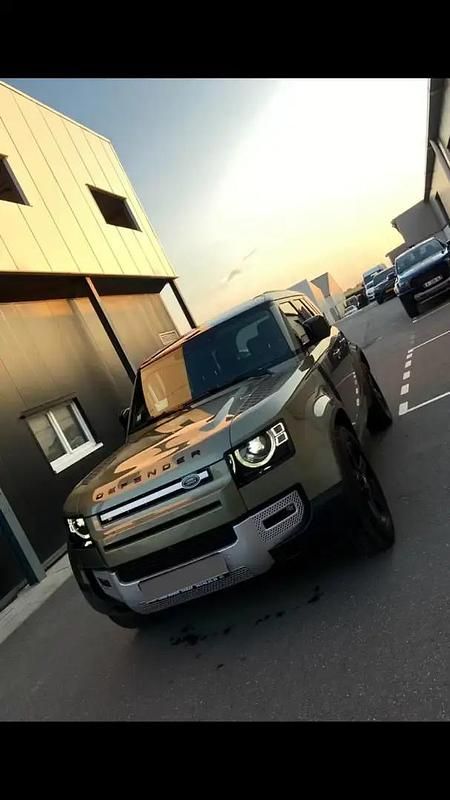 Utilisé 2021 Land Rover Defender SUV | 72 000 € (Super prix) - Image 1/4