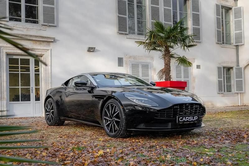 Noir Utilisé 2019 Aston Martin DB11 Coupé | 118 500 € - Image 1/4