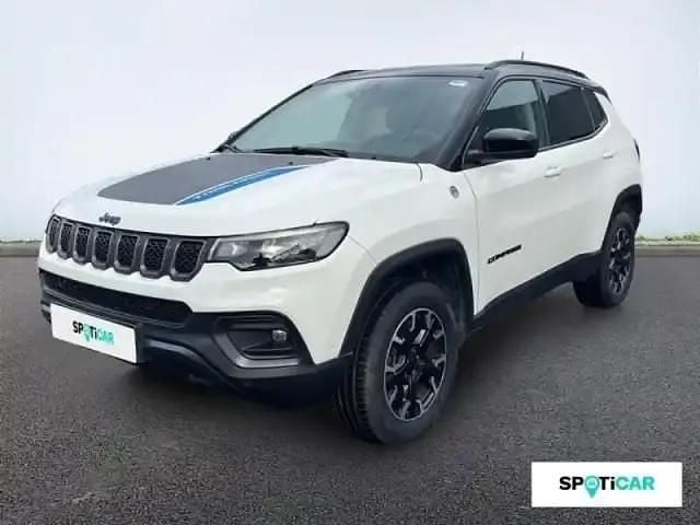 Occasion Jeep Compass Trailhawk 2022 Alpine white+toit noir SUV