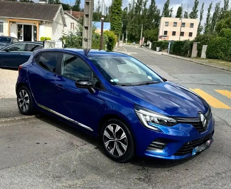 Bleu Utilisé 2023 Renault Clio V Evolution Berline | 14 990 € (Prix juste) - Image 1/4