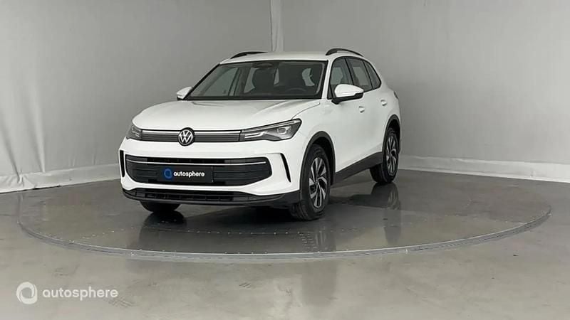Utilisé 2024 VW Tiguan Life SUV | 35 999 € - Image 1/4