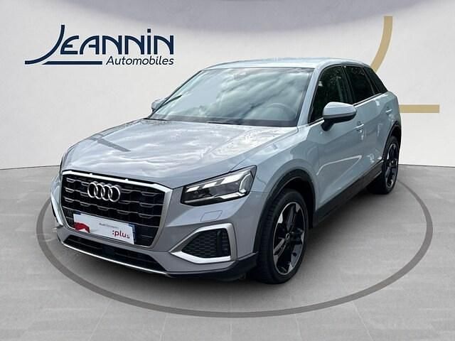 Gris flèche nacré Utilisé 2023 Audi Q2 Design SUV | 28 490 € (Prix juste) - Image 1/4