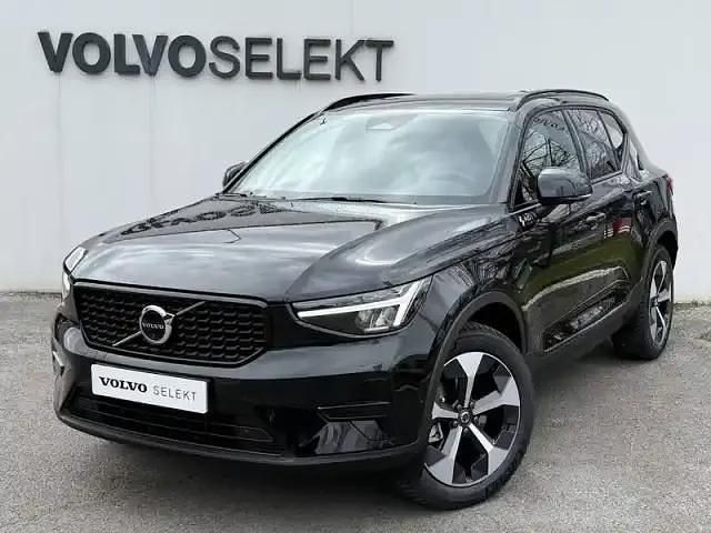 Noir Occasion 2025 Volvo XC40 Ultra SUV | 45 490 € (Prix cher) - Image 1/4
