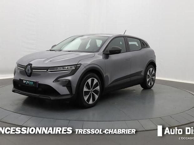 Gris Utilisé 2023 Renault Mégane Evolution Berline | 25 600 € (Prix juste) - Image 1/4