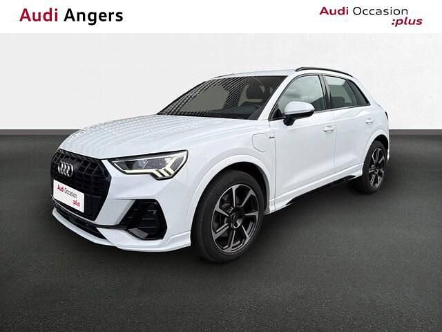 Occasion Audi Q3 S-Line 150 ch (110 kW) 2023 Blanc glacier métallisé SUV