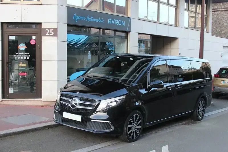 Noir Utilisé 2019 Mercedes V250 Avantgarde Monospace | 44 990 € - Image 1/4