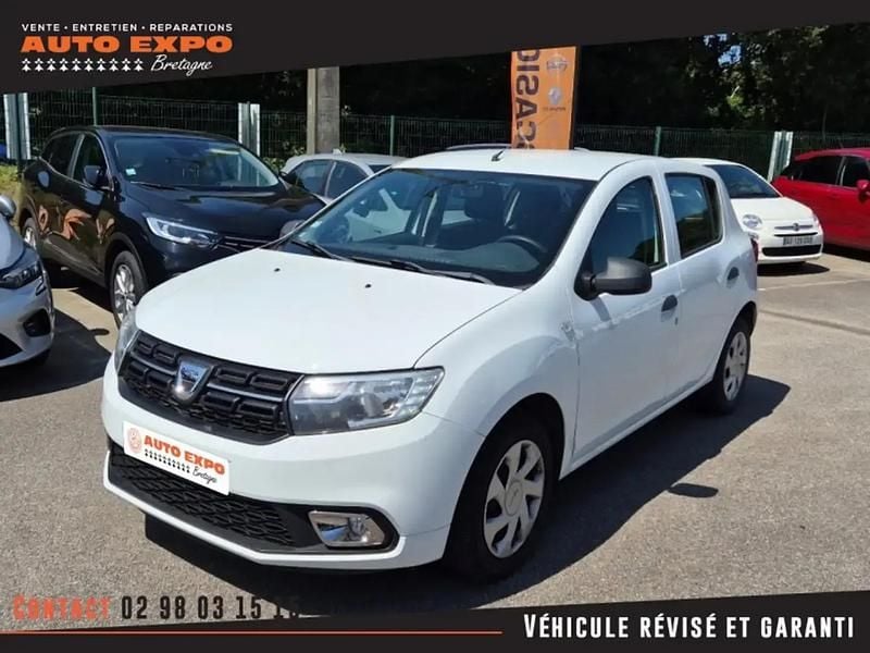 Blanc Utilisé 2017 Dacia Sandero Ambiance Citadine | 6 990 € (Prix juste) - Image 1/4